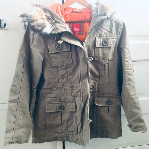 Military inspired ESPRIT winter coat - Picture 1 of 15